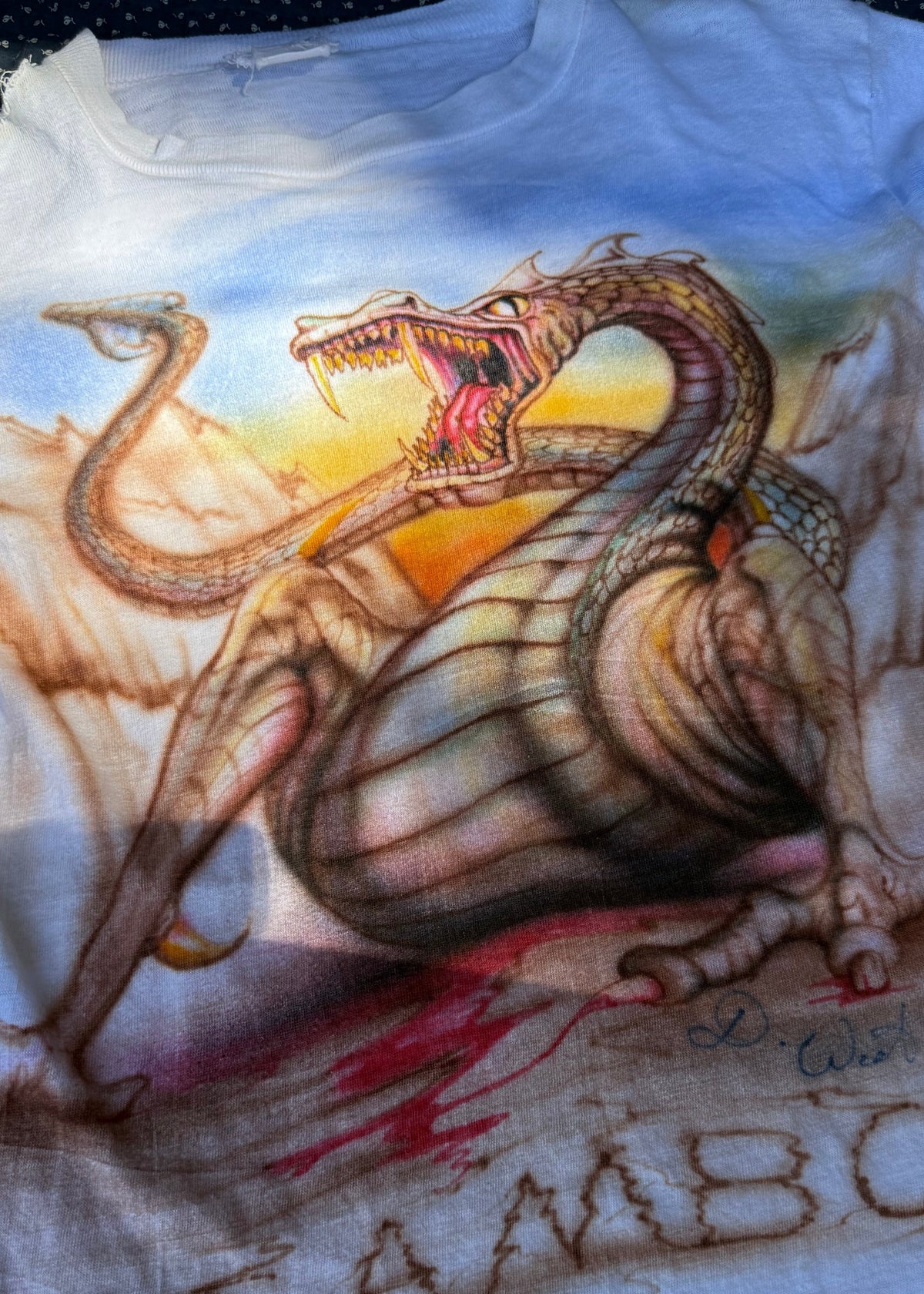 1980s airbrushed dragon tee