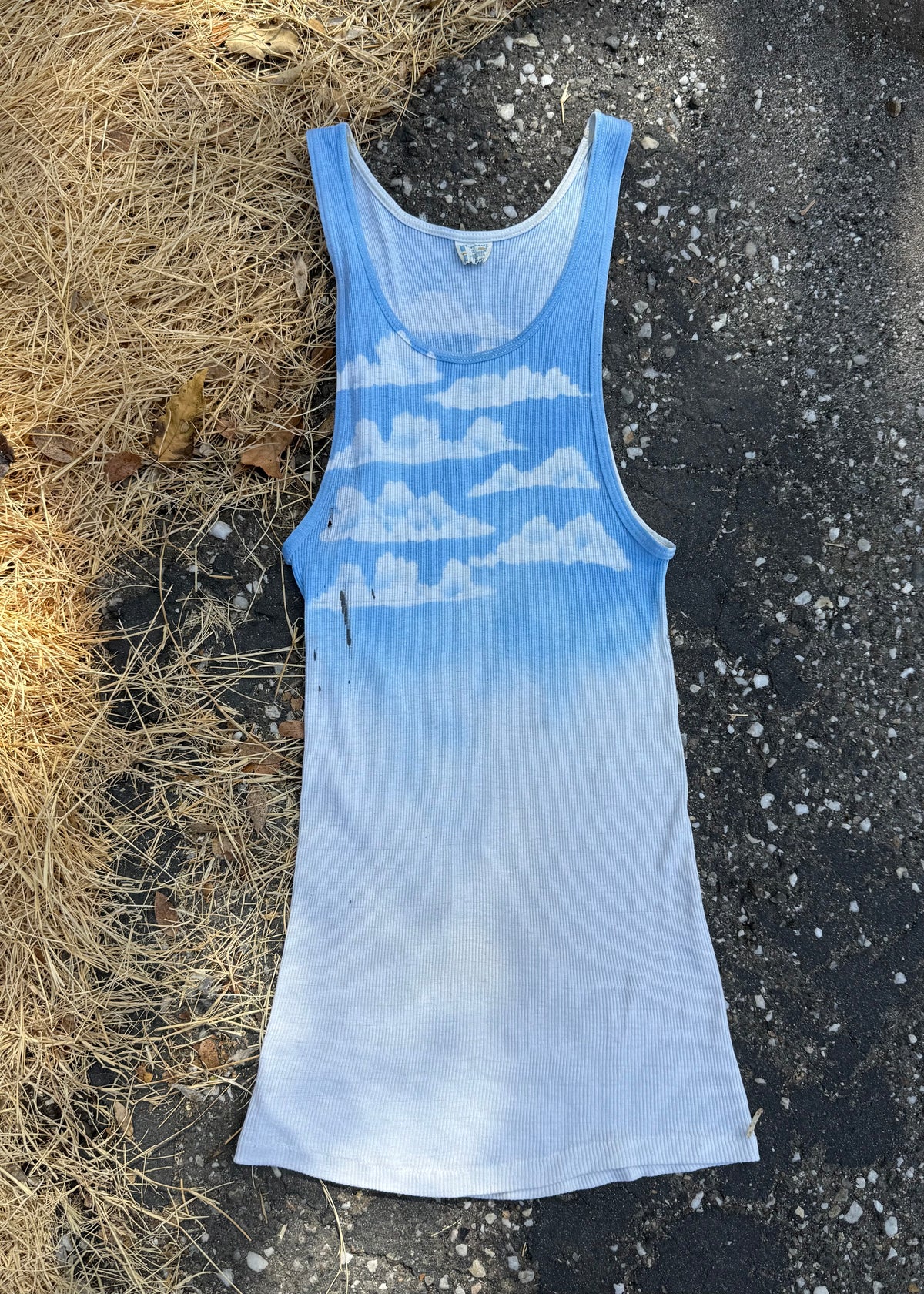 1970s airbrushed clouds tank top