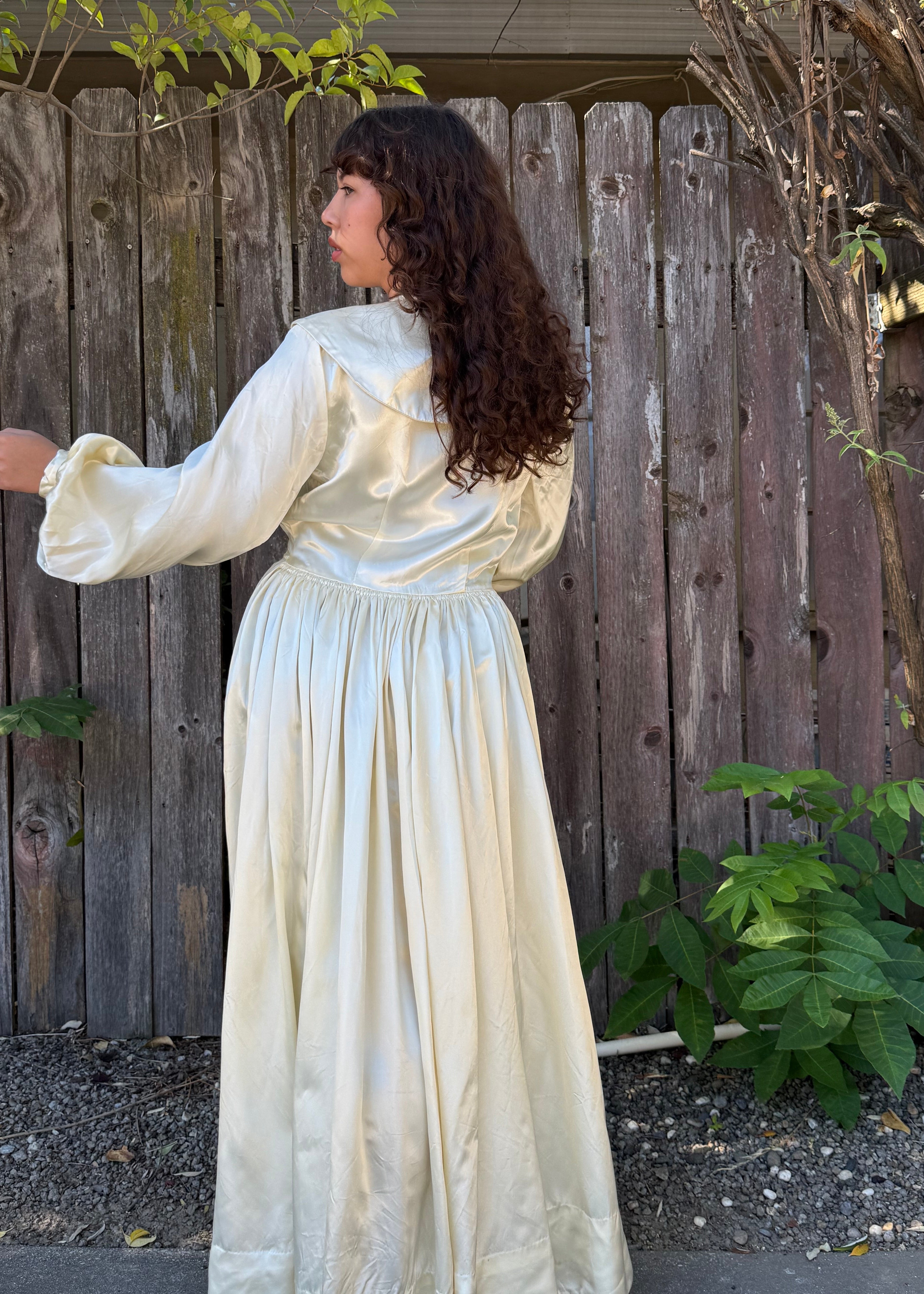 1930s/40s satin balloon sleeve jacket